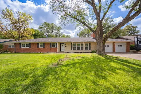 4321 Omaha Avenue, Amarillo, TX 79106-6014