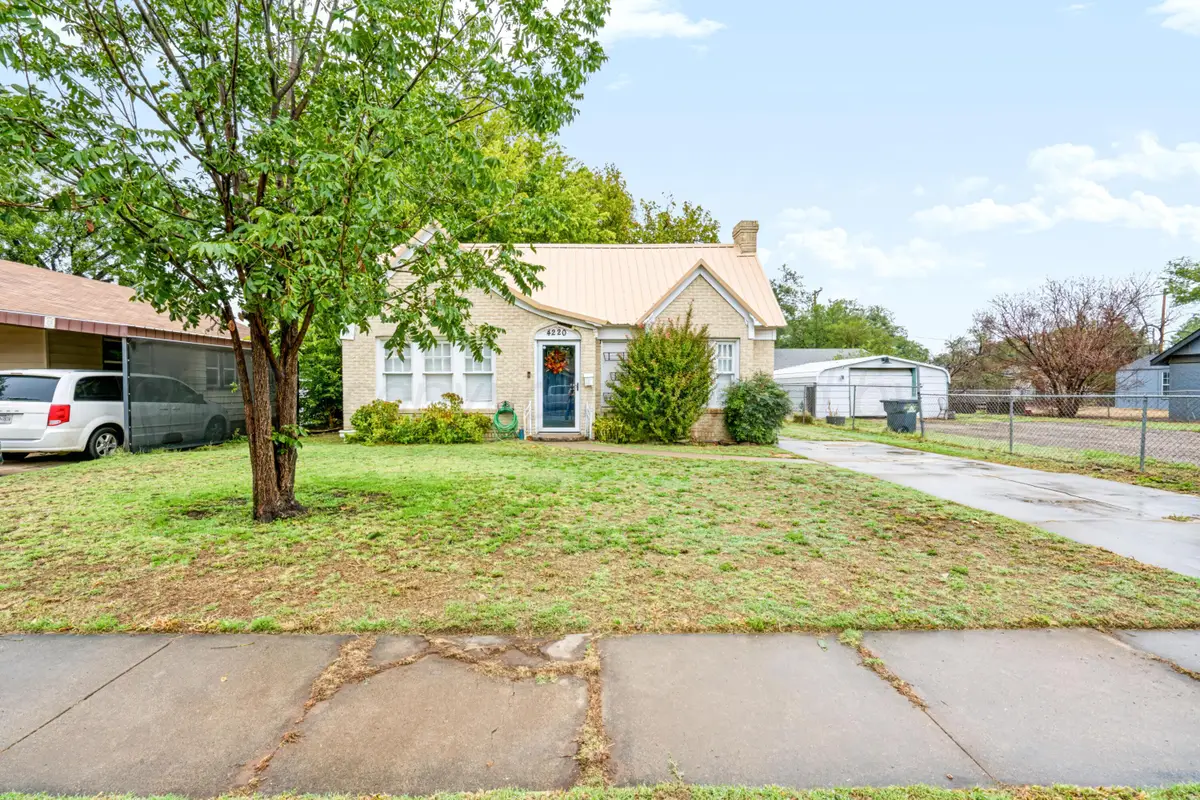 4220 SW 14th Avenue, Amarillo, TX 79106 - #1