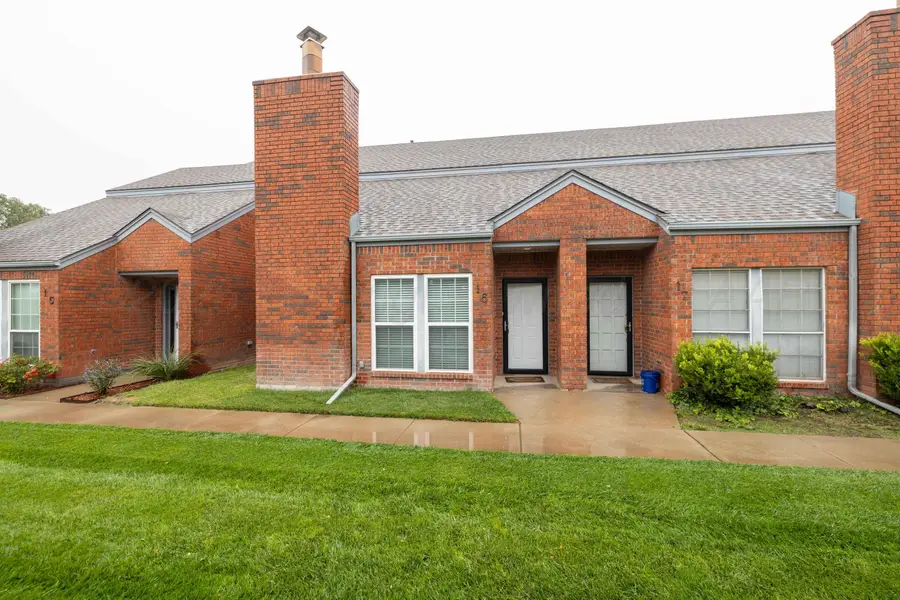 3401 Brennan Unit 16 Boulevard, Amarillo, TX 79121 - #3