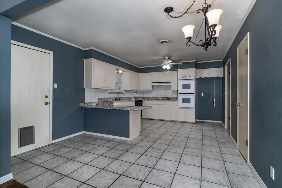 3306 Bedford Road, Amarillo, TX 79106-2906 - #3