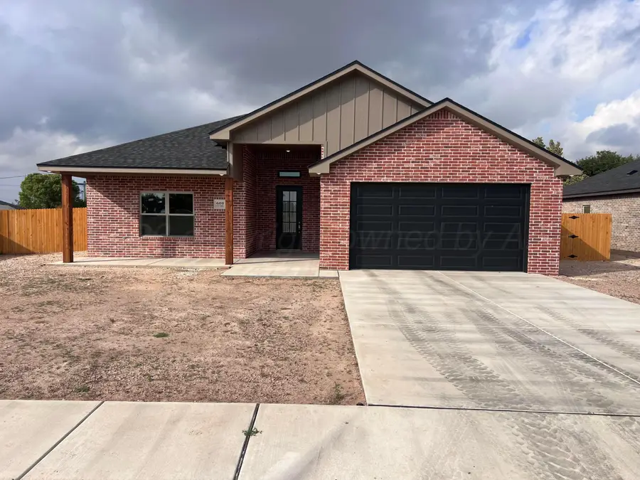 608 Columbia Drive, Hereford, TX 79045 - #2