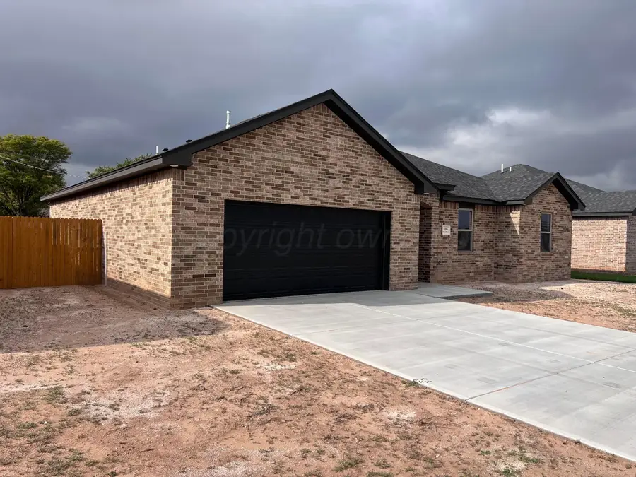 706 Columbia Drive, Hereford, TX 79045 - #3
