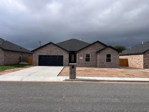 708 Columbia Drive, Hereford, TX 79045
