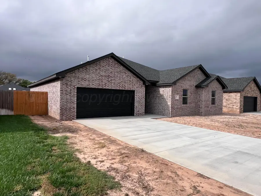 708 Columbia Drive, Hereford, TX 79045 - #3