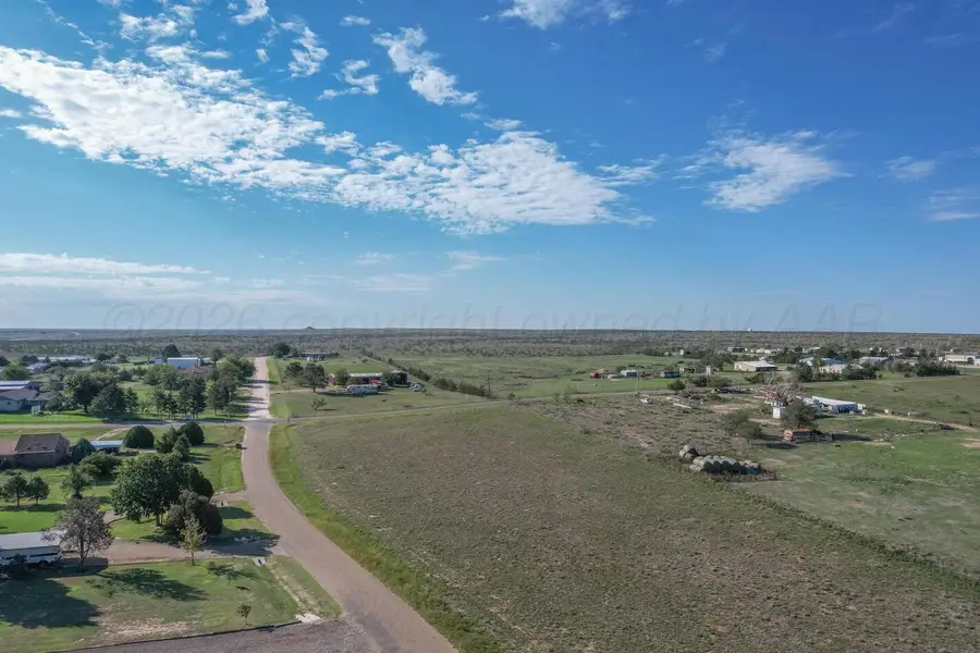400-412 Arroyo Verde Drive, Fritch, TX 79036 - #2