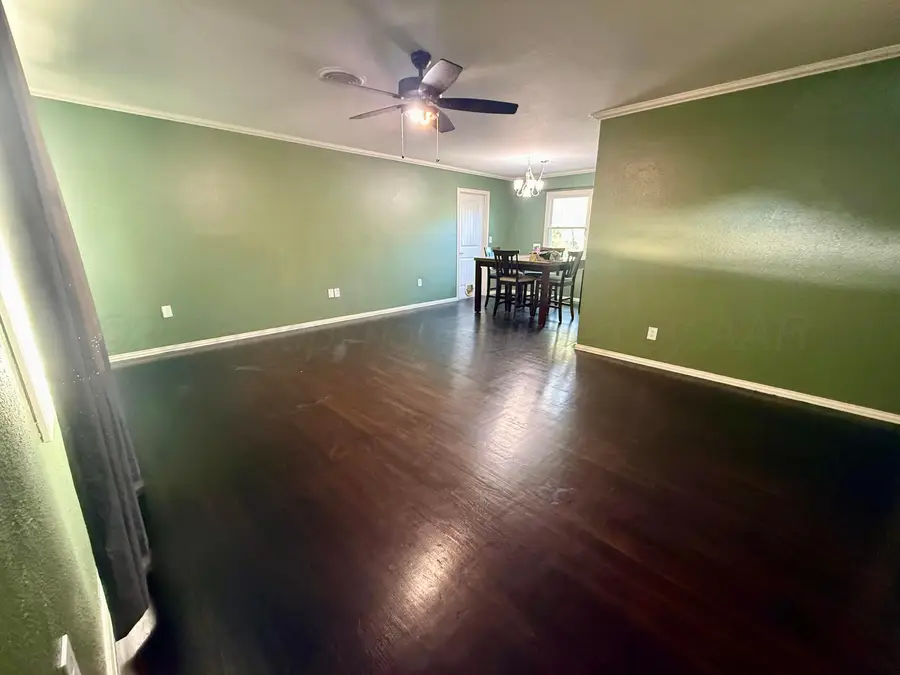 702 Dixon Street, Borger, TX 79007 - #3