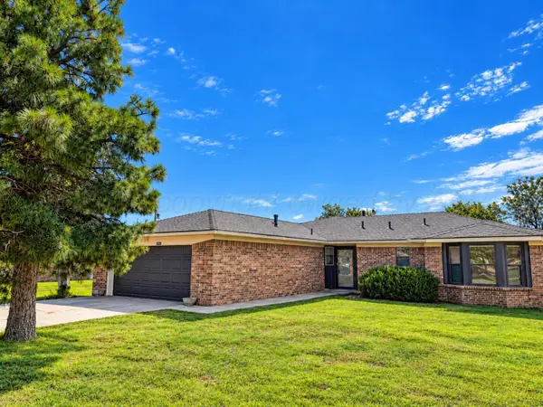 1038 Plains Drive, Fritch, TX 79036