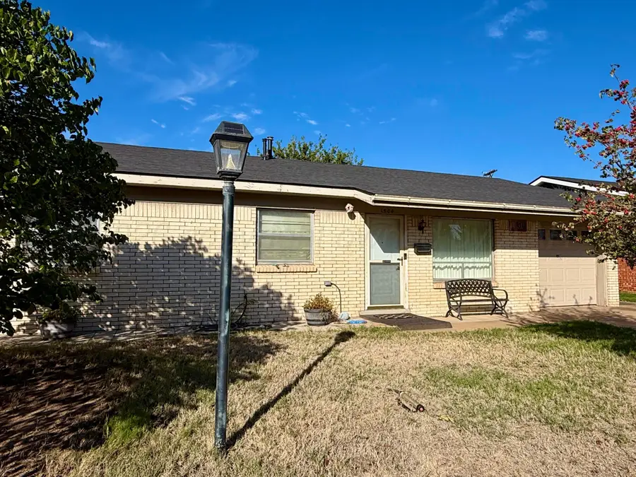 1504 Pellinore Street, Borger, TX 79007 - #2