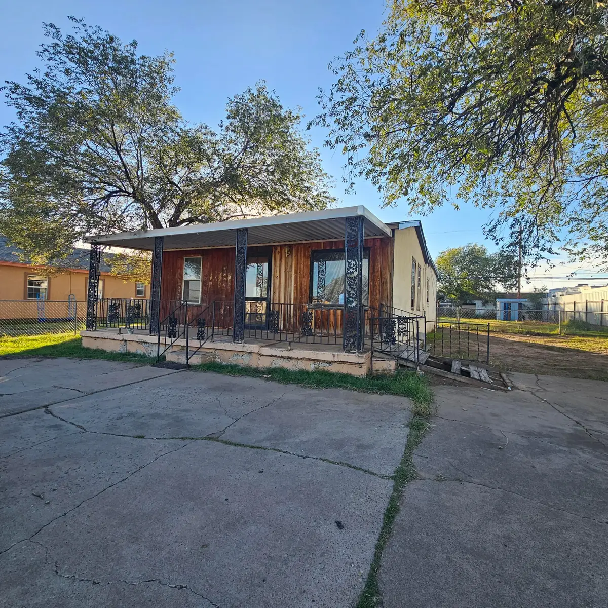 1422 S Arthur Street, Amarillo, TX 79102-4208 - #1