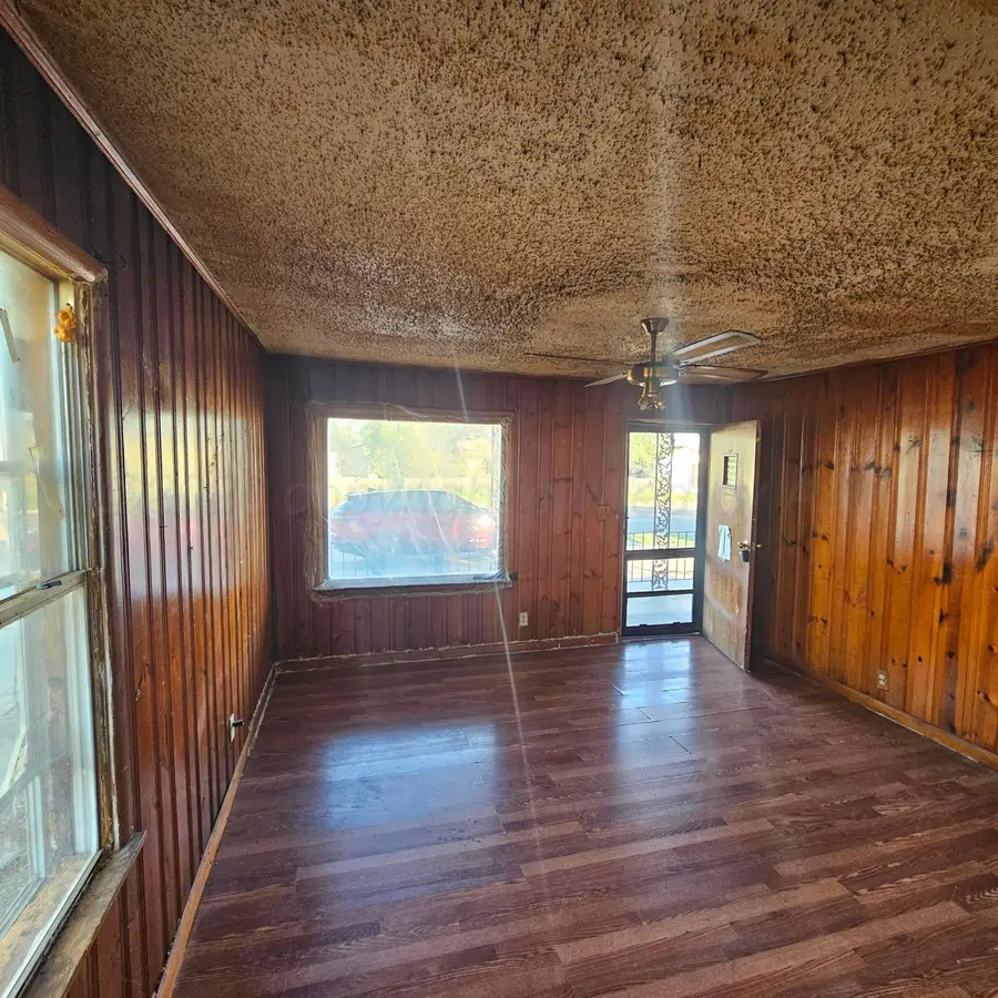 1422 S Arthur Street, Amarillo, TX 79102-4208 - #3