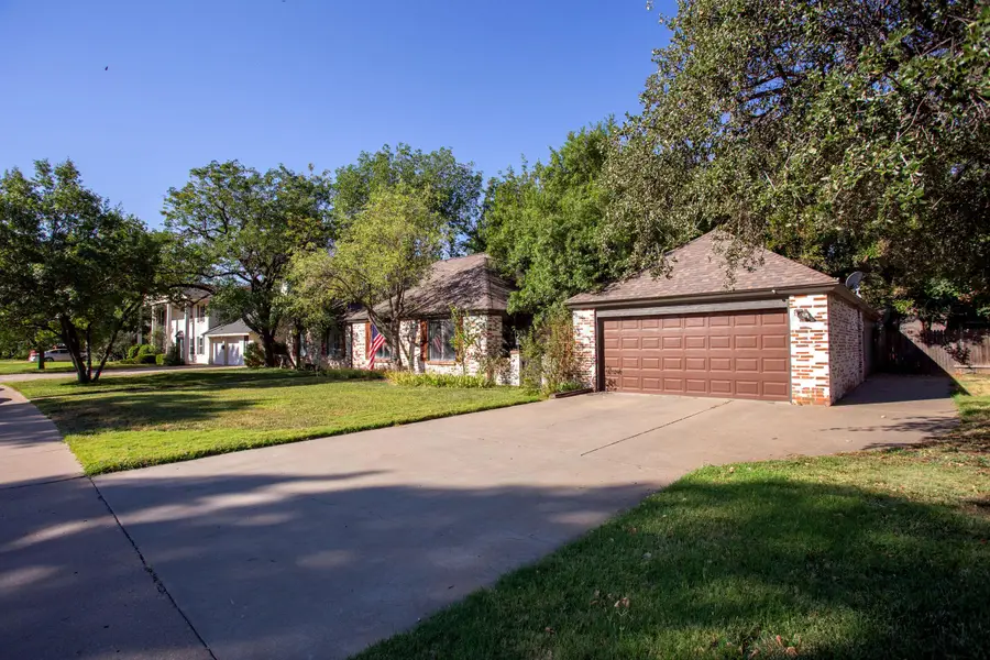 3512 Bremond Drive, Amarillo, TX 79109-4014 - #2