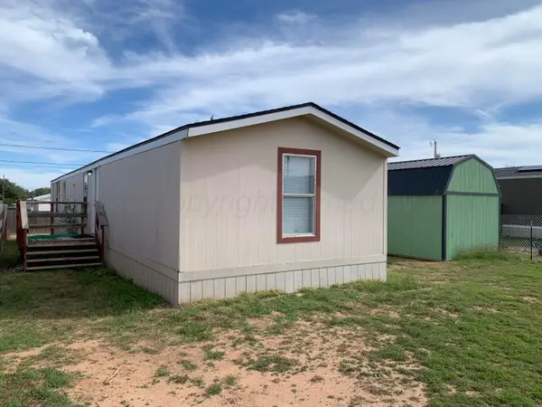 4611 Pioneer Lane, Amarillo, TX 79118-8573