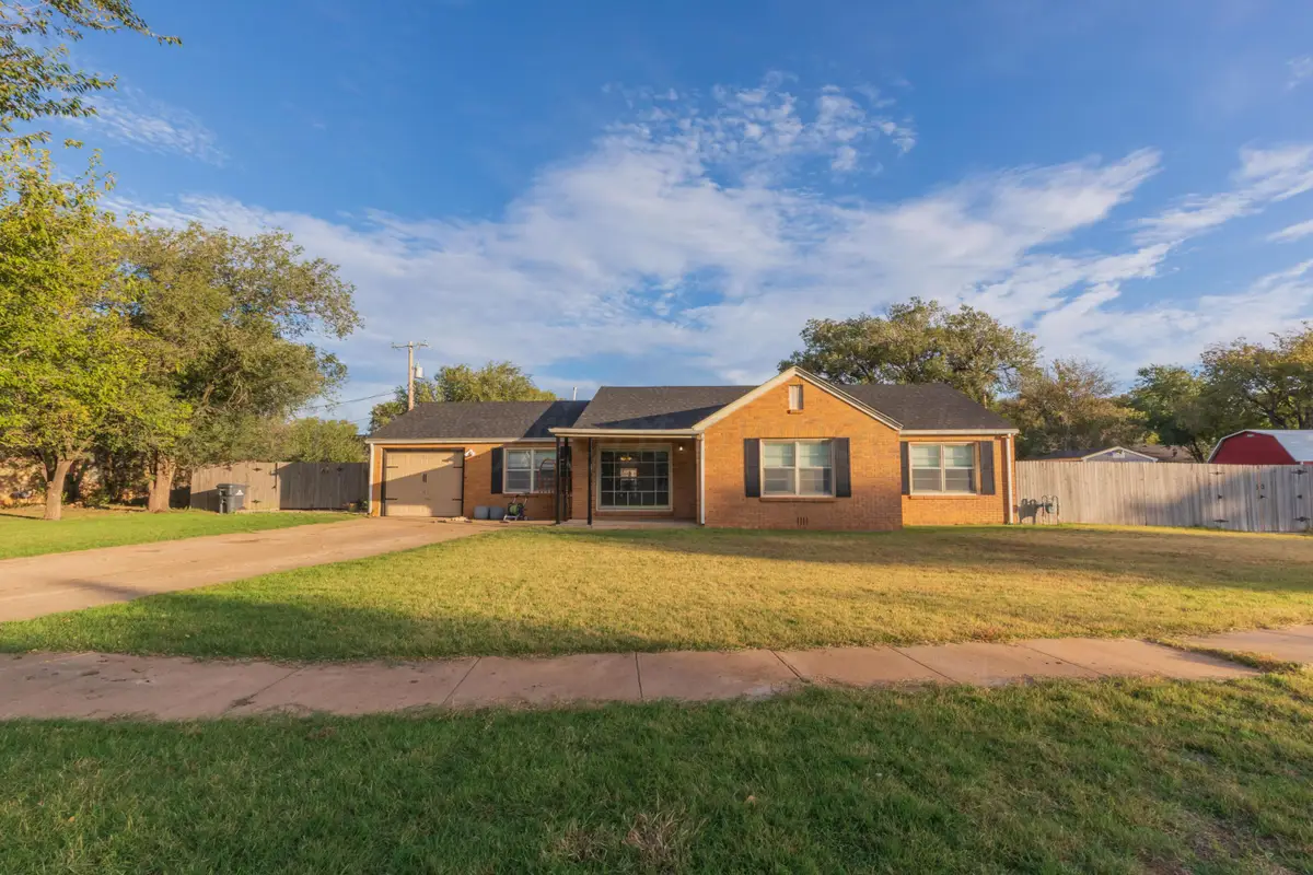 201 Crestway Terrace, Amarillo, TX 79106-6438 - #1