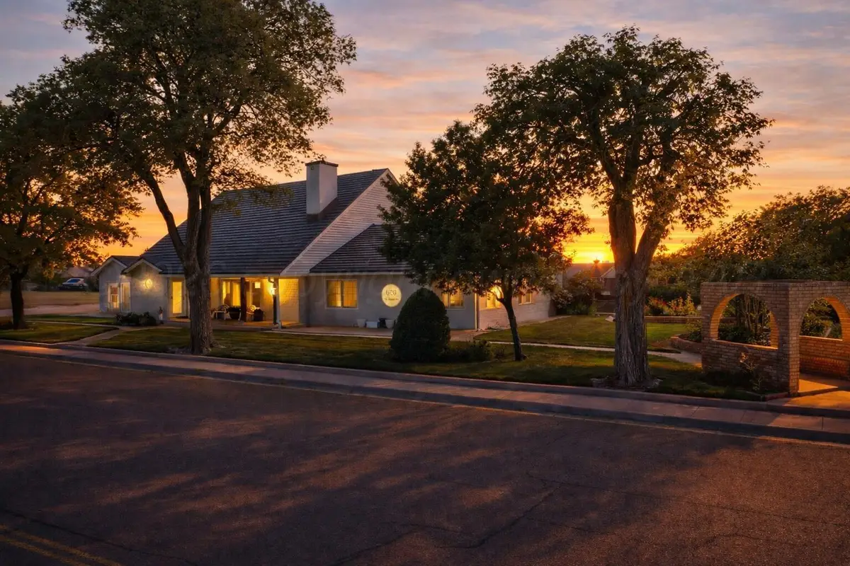 620 N Main Street, Stratford, TX 79084 - #1