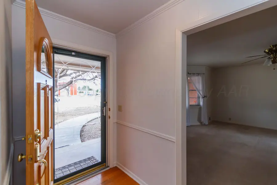 105 Wilson Street, Claude, TX 79019 - #3