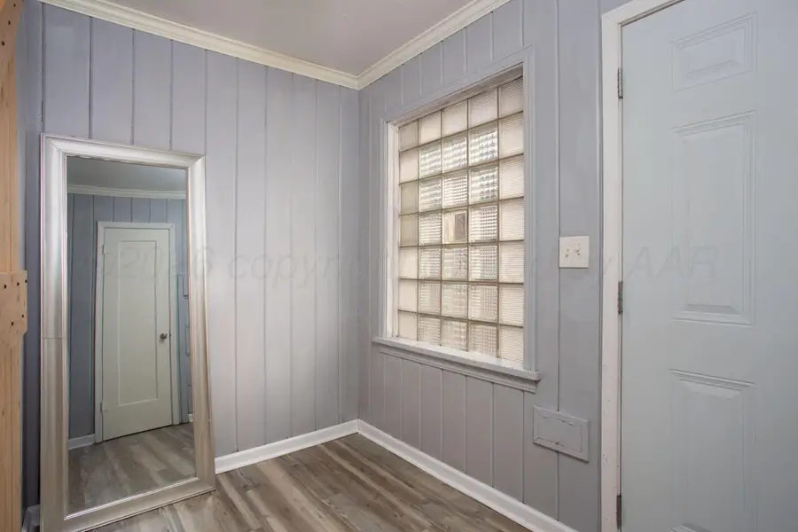 1616 S Travis Street, Amarillo, TX 79102-2517 - Image #2