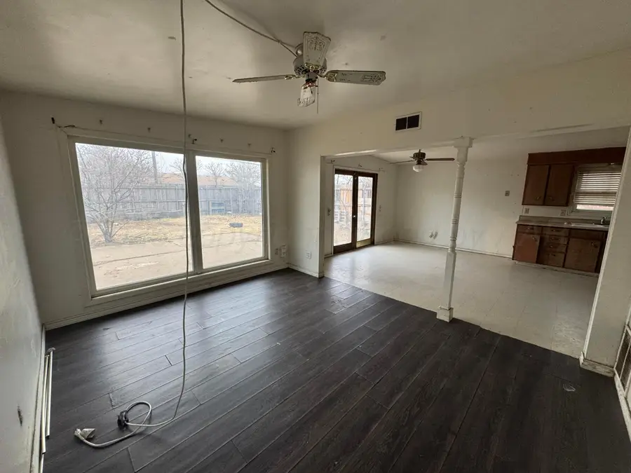 5509 SW 35th Avenue, Amarillo, TX 79109 - Image #2