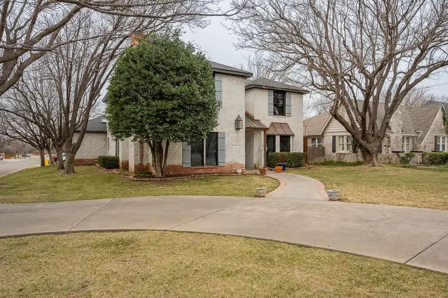 2218 S Lipscomb Street, Amarillo, TX 79109-2239 - Image #3