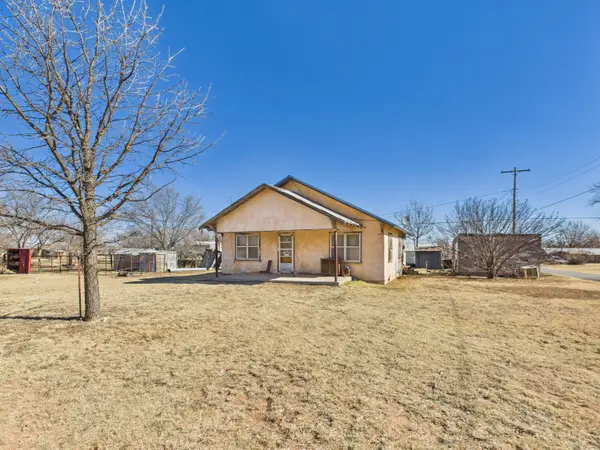 1000 N Texas Street, Shamrock, TX 79079