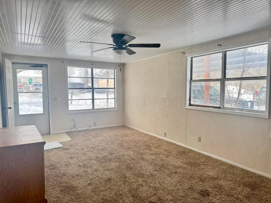 301 S Osage Street, Wheeler, TX 79096 - #2