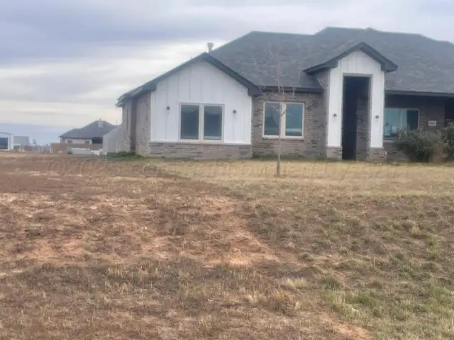9301 Jacobs Well Drive, Amarillo, TX 79119-7904 - #2