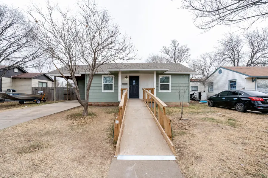 4403 S Travis Street, Amarillo, TX 79110-1833 - Image #2