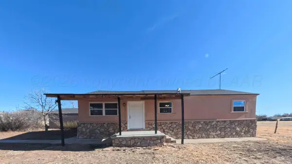 8870 North Street, Stinnett, TX 79083