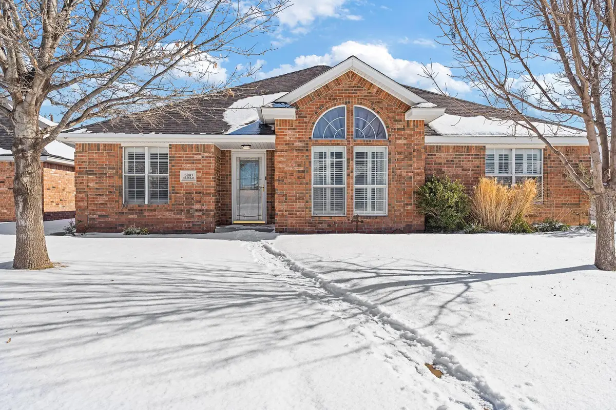 5807 Nicholas Circle, Amarillo, TX 79109 - Image #1