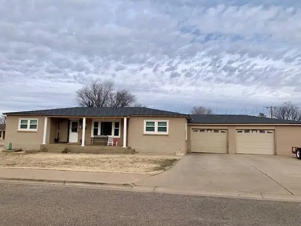 619 S Indiana Street, Perryton, TX 79070-2821
