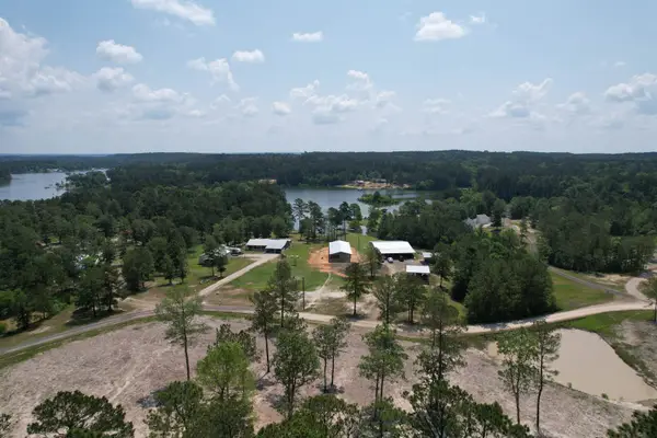 165 Jennifer Ln, Burkeville, TX 75932