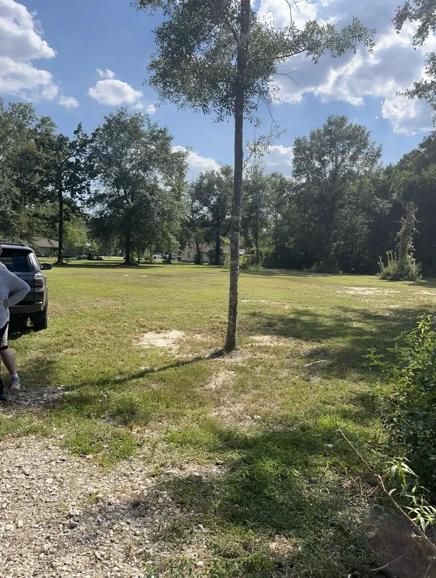 2420 Florence Dr., Orange, TX 77632 - Image #3