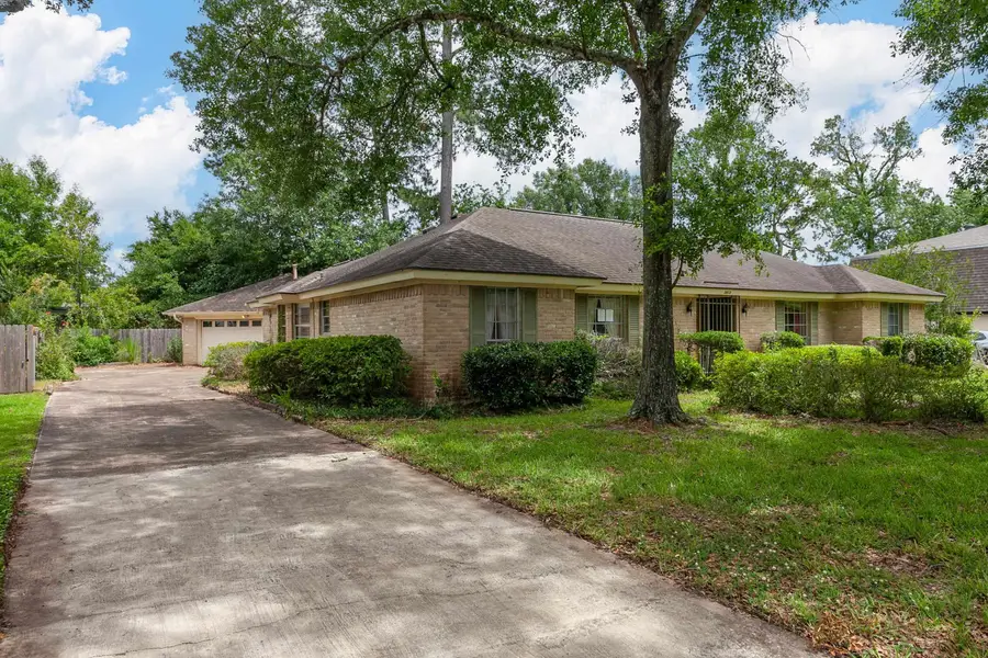 2812 Fairway, Orange, TX 77630 - #2