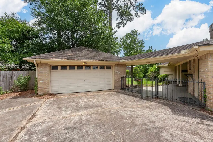 2812 Fairway, Orange, TX 77630 - #3