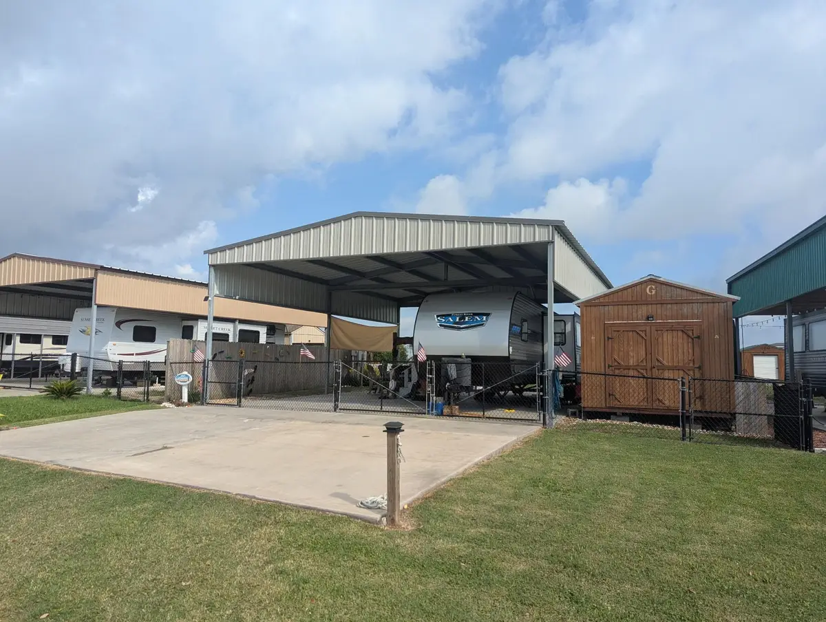 1815 Honeysuckle, Crystal Beach, TX 77650 - Image #1