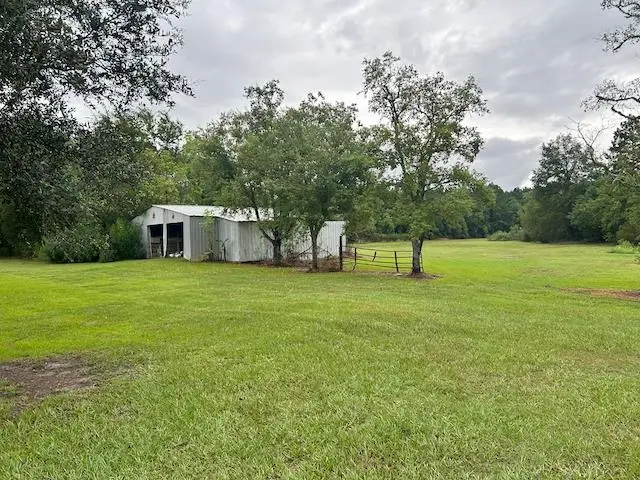 13935 Santa Fe Trail, Hamshire, TX 77622 - #2