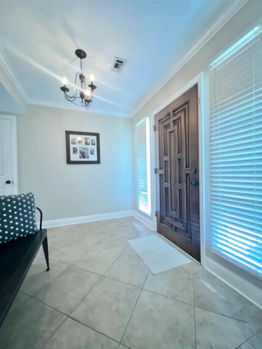 425 Lawrence, Vidor, TX 77662 - #2