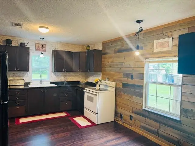 8963 Lonesome Pine Ln, Kountze, TX 77625 - Image #3