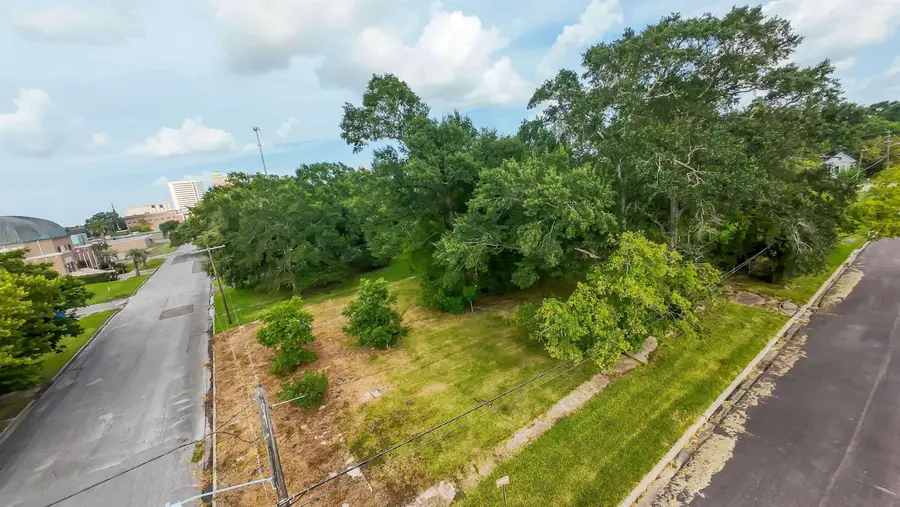 0000 Broadway St, Beaumont, TX 77701 - #3