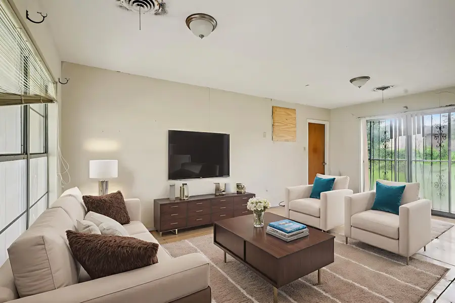 3970 Bayou Rd, Beaumont, TX 77707 - Image #2