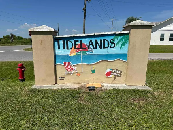 000 Sand Dune, Crystal Beach, TX 77650