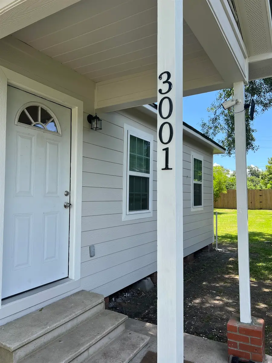 3001 Austin Ave., Orange, TX 77630 - #2