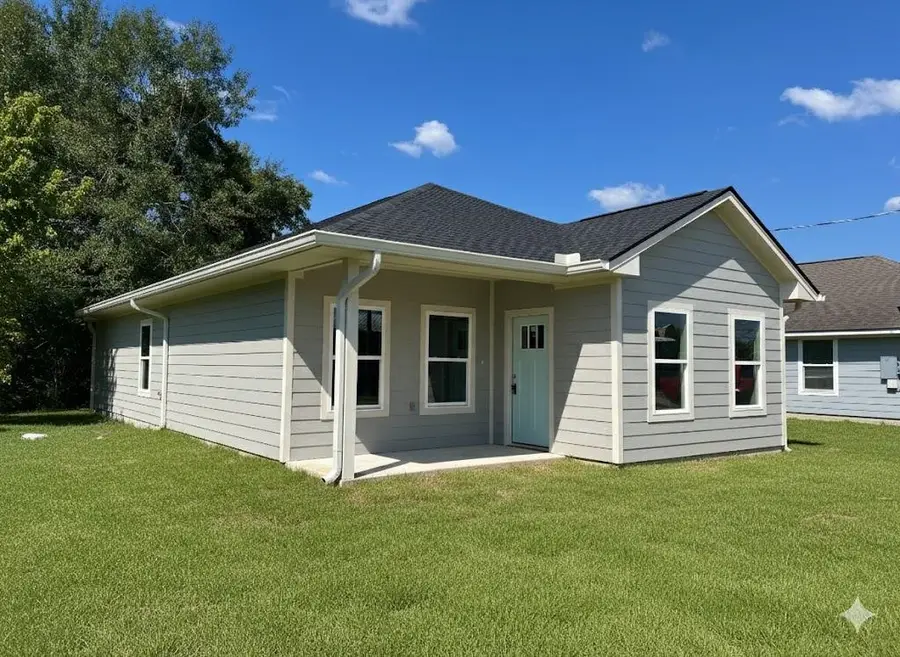 270 Railroad St., Sour Lake, TX 77659 - Image #2