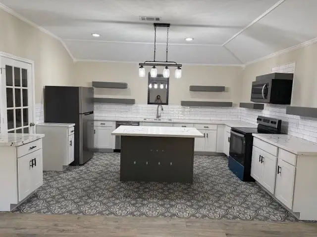 5652 Longwood, Beaumont, TX 77707 - Image #3