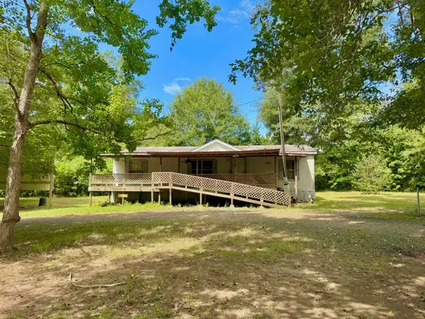 127 County Road 4109, BRONSON, TX 75930-4147