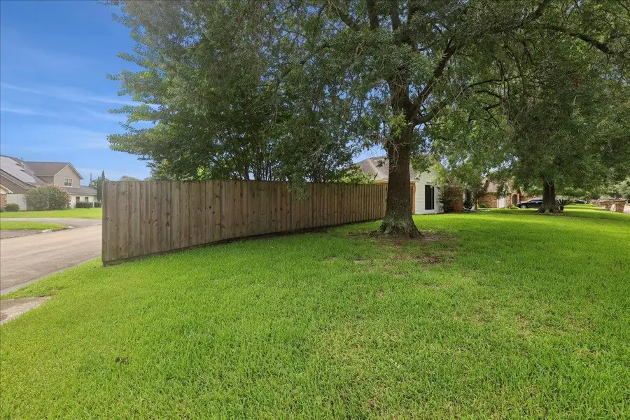 1120 Meadowvale Drive, Beaumont, TX 77706 - Image #2