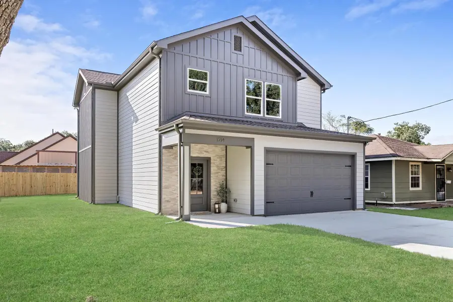 1214 MacArthur Dr, Port Neches, TX 77651 - Image #3