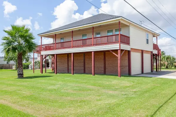 5213 Greenwich, Sabine Pass, TX 77655