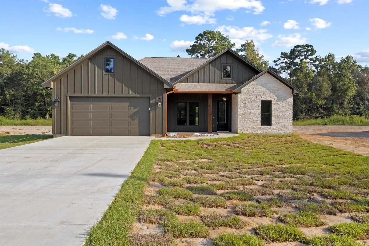 835 Strickland, Vidor, TX 77662 - Image #1