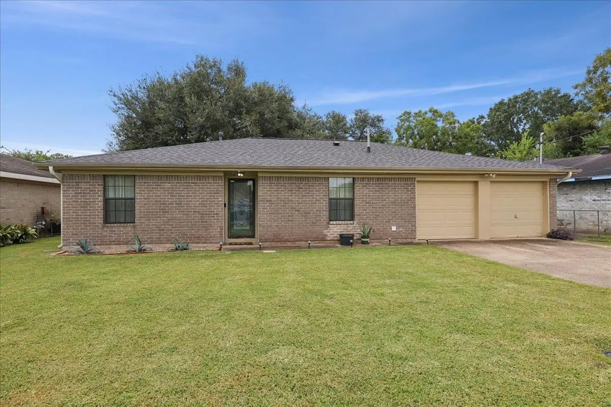 9655 Riggs, Beaumont, TX 77707 - Image #1