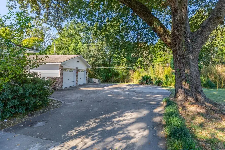 435 S Inwood, Bridge City, TX 77611 - Image #3